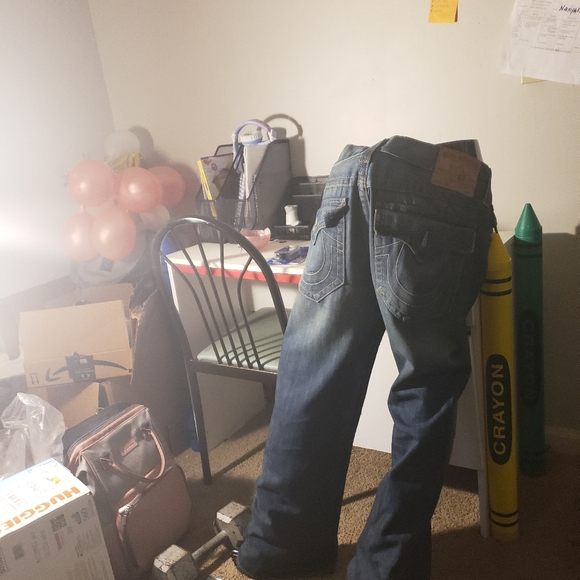 Tru Religion Jeans - Picture 6 of 7